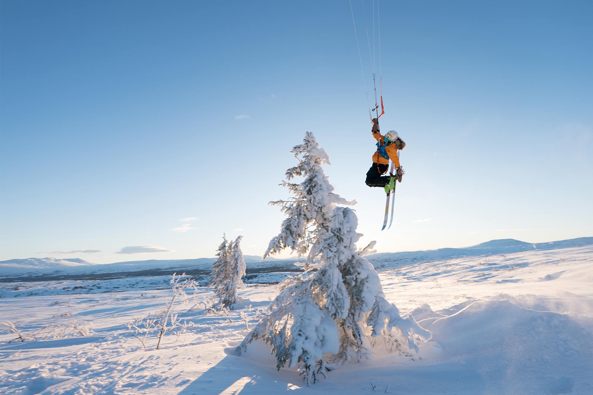 Kari Schibevaag beim Snowkiten